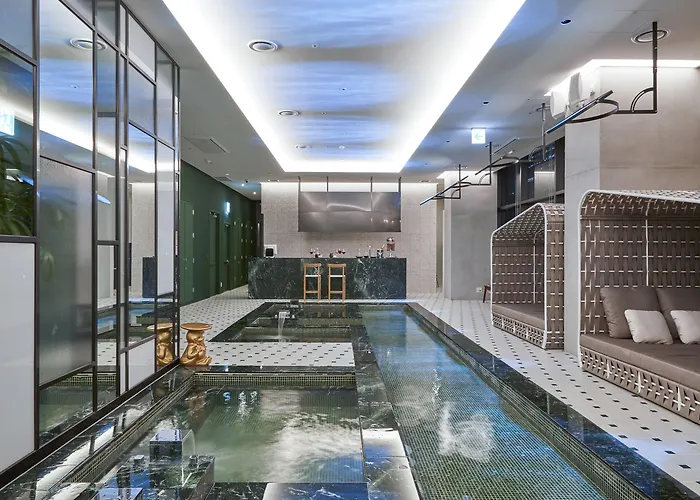 In 9 Gangnam Hotel 4*