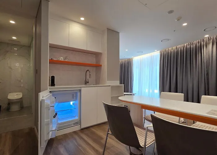 Hotel In 9 Gangnam 4*